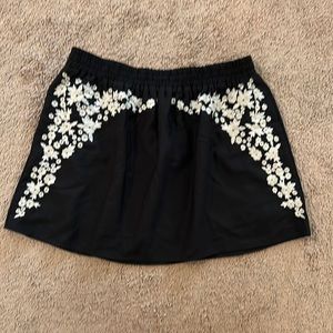 SUITEBLANCO Flower 🌺 Embroidered Skirt
